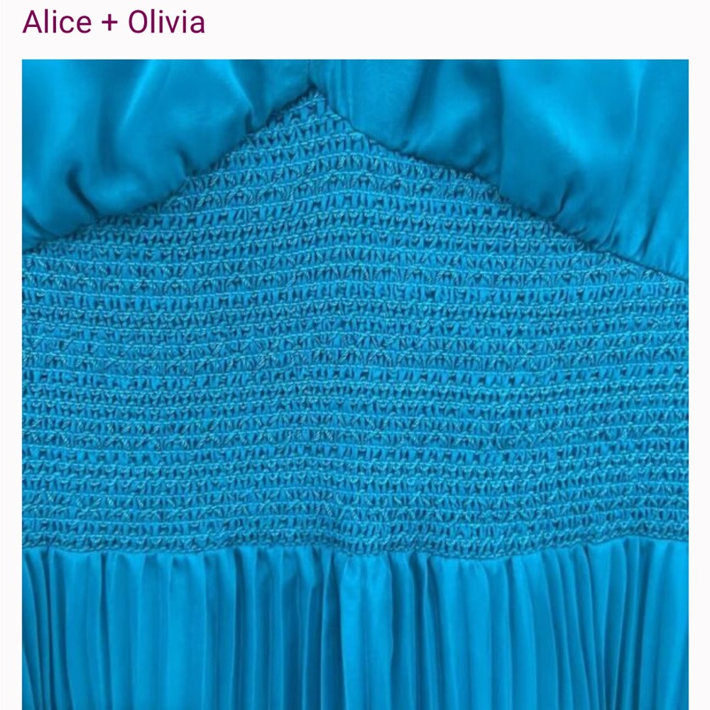 NWOT Alice + Olivia Blue Long Sleeve Pleated Dress - Picture 6 of 16